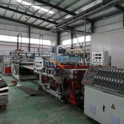 производственная линия доски пены Pvc кухни WPC 1220mm